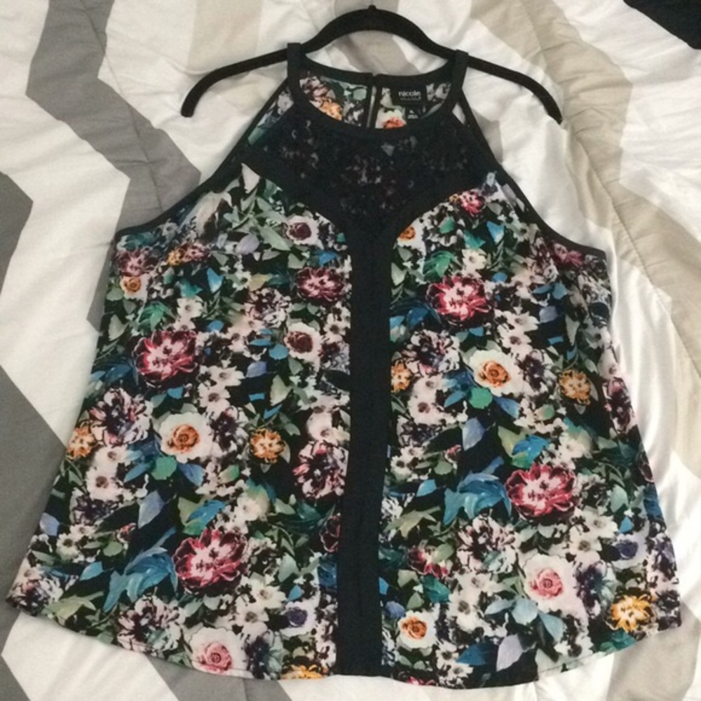 🌸Nicole Miller Tank Top